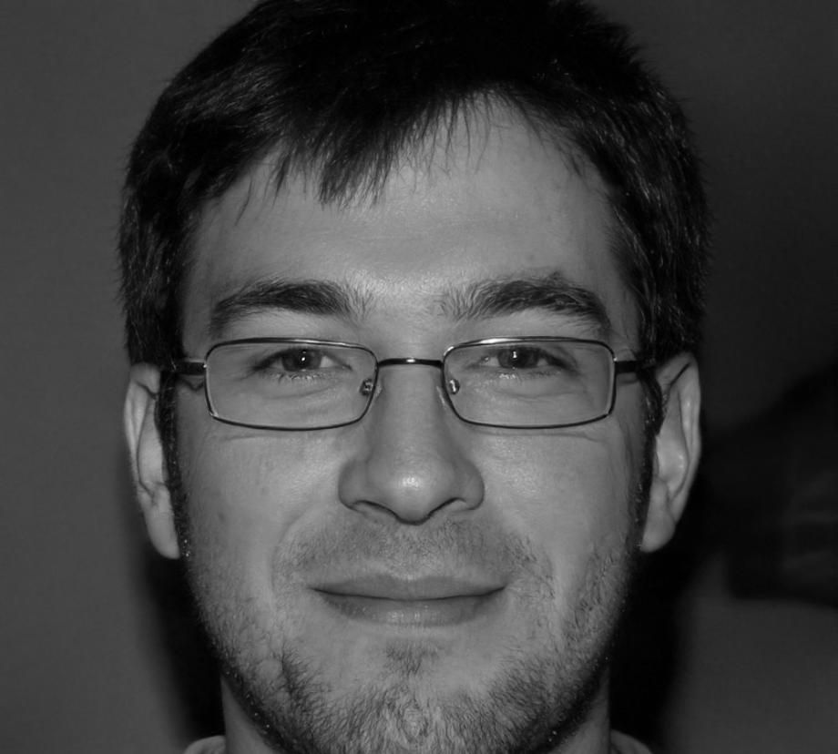 Financial literacy instructor Branimir Oskarsson